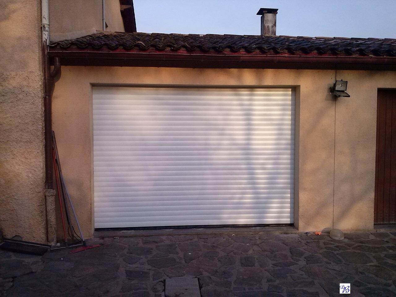 Porte-garage-enroulable